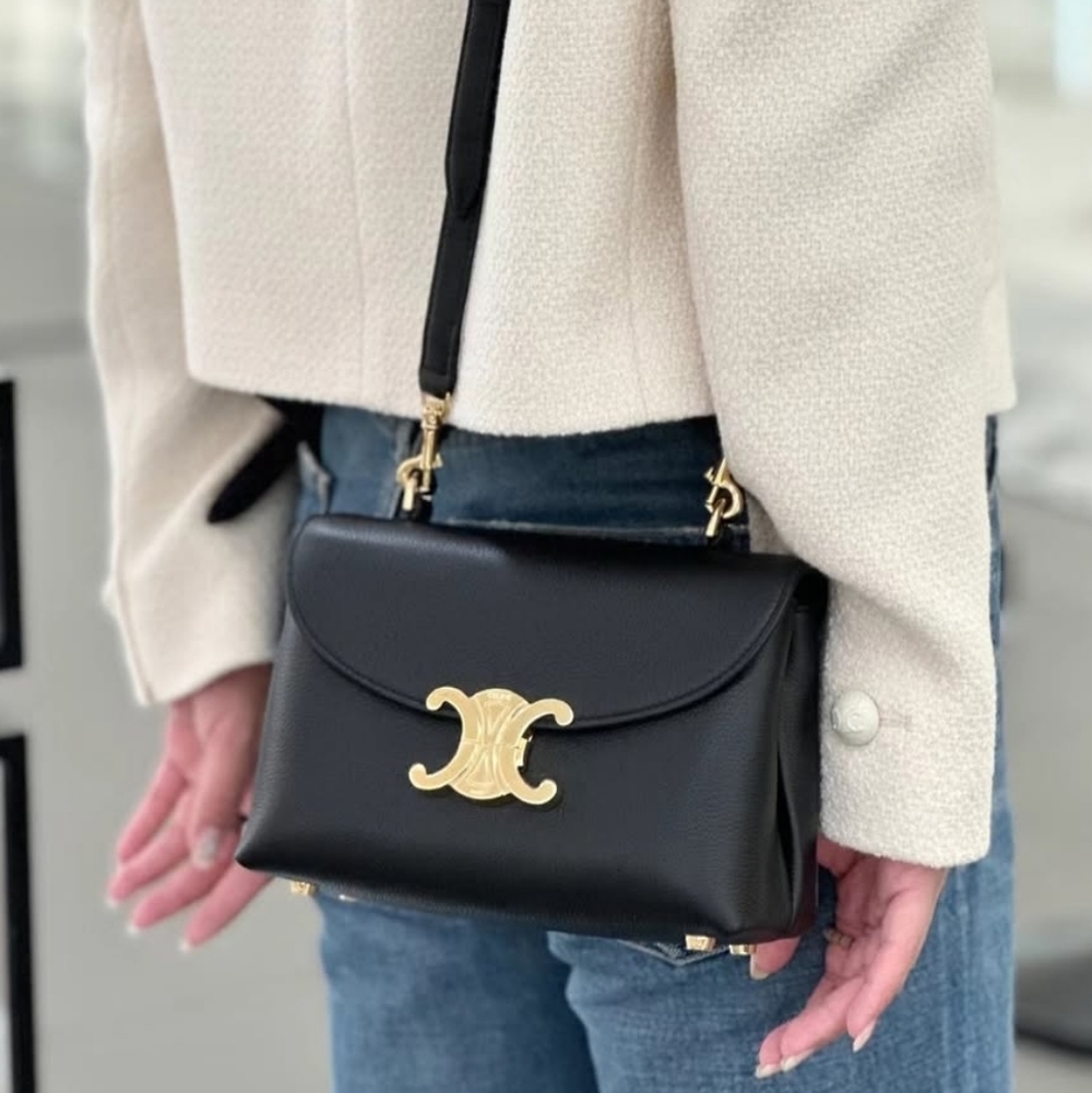 BRAND NEW!!! AUTHENTICATED CELINE TEEN NINO BAG IN SUPPLE GRAINED CALFSKIN - Picture 4 of 16